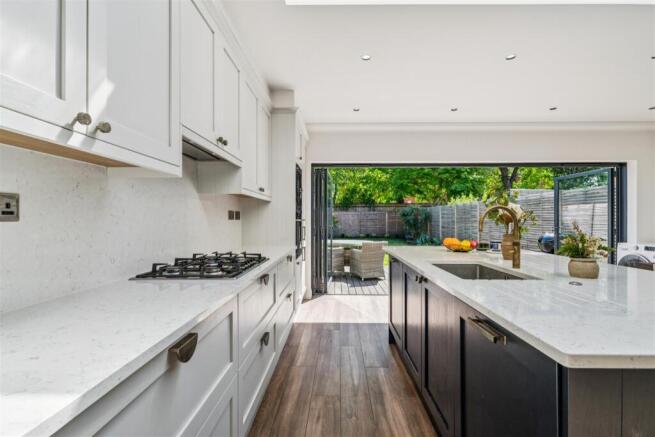 FOR SALE - Wendell Road, W4