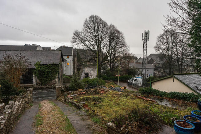 Driveway, Garden ...