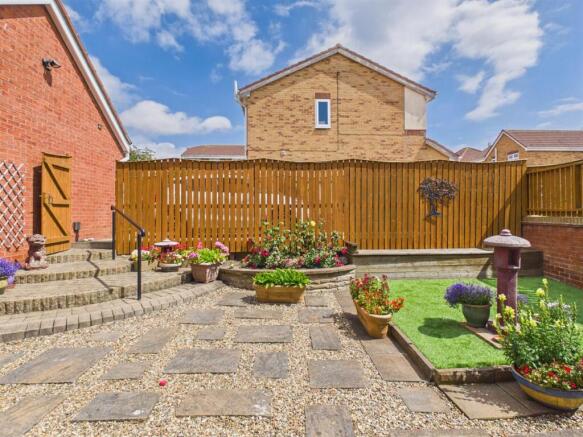 3 bed Detached for sale Image 10