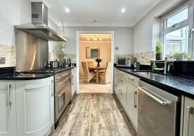 61, Montgomery Road, Gosport PO13 0UZ