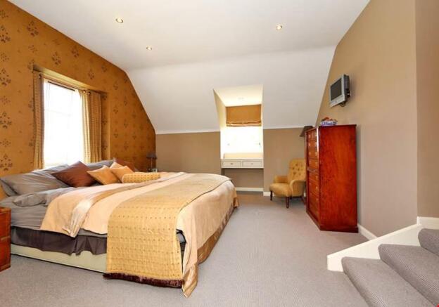 Master Bedroom with en suite