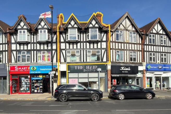 162 & 164 Central Rd, Worcester Park, KT4 8HQ
