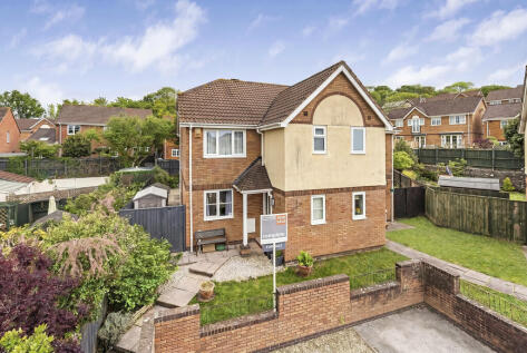 Avery Hill, Newton Abbot