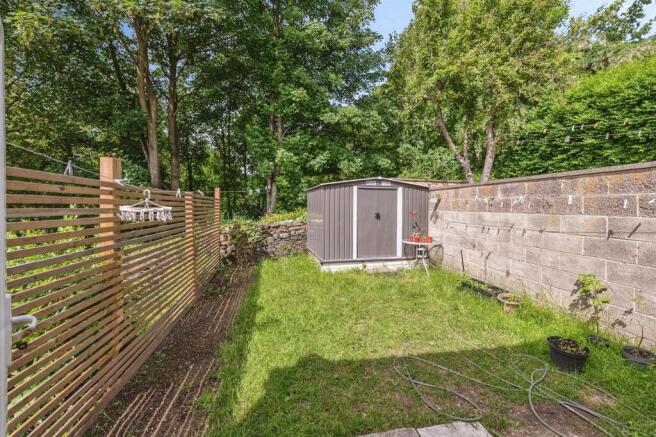 4 bed Terraced for sale Image 4