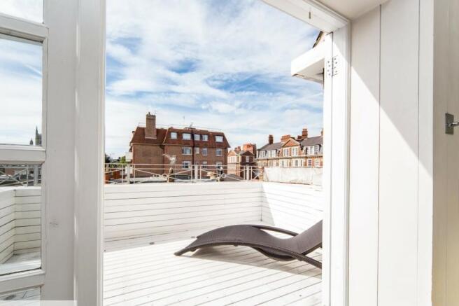 Flat 7, Windsor Court, Jubilee Place, Chelsea, SW3 3TB