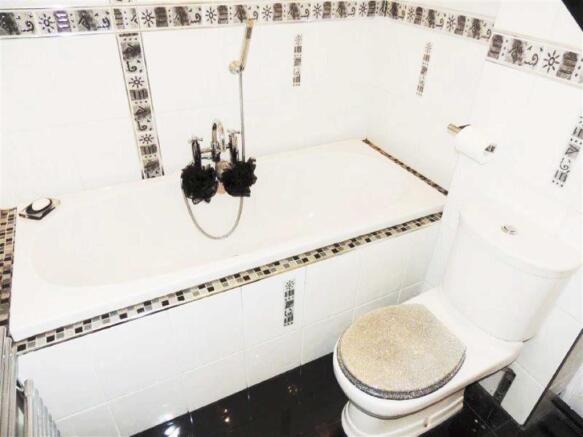 Luxury Bathroom/Show