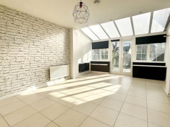 Kitchen / Diner / Living Room