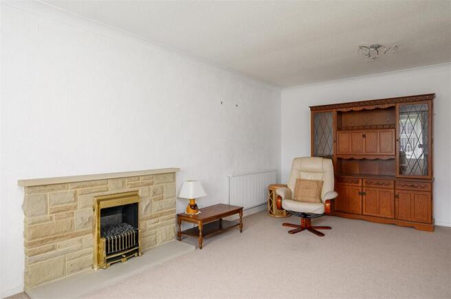 3 bed Detached Bungalow for sale Image 6