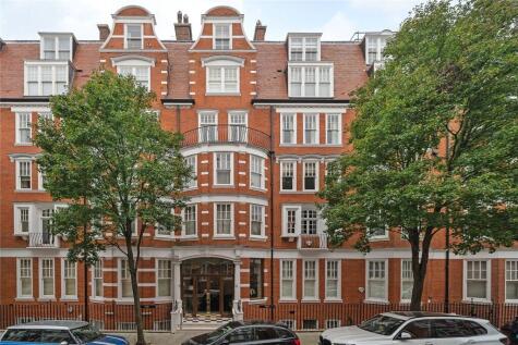 Sloane Court West, London, SW3