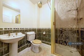 8, Leathermarket Court, London SE1 3HS