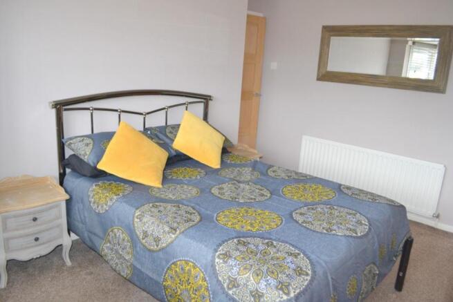 bed2 (Medium).JPG