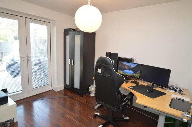 Study/Bedroom 4