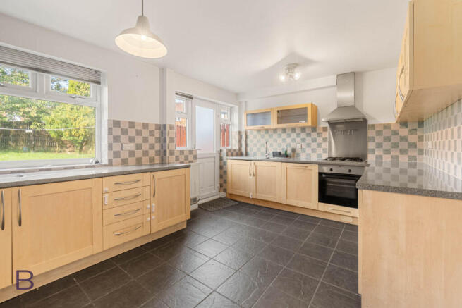 3, Penny Hill Drive, Clayton, Bradford, BD14 6NH photo 3