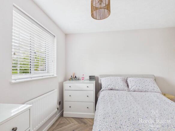4 bed Detached for sale Image 12