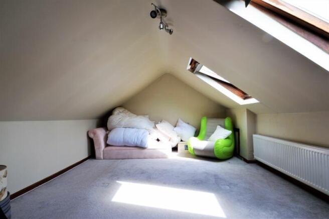 LOFT - RM TWO