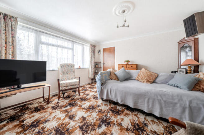 1411349-9-698f595...