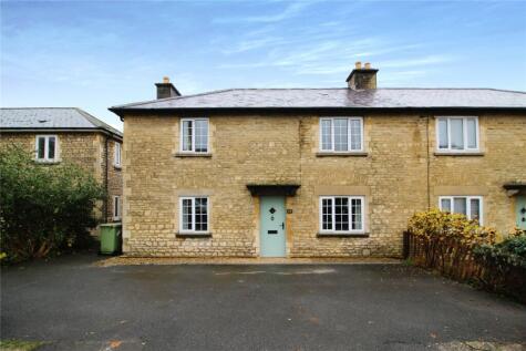 Chesterton Lane, Cirencester, Gloucestershire, GL7