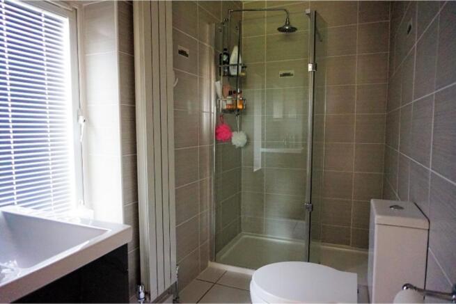 Master En-suite