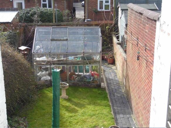 COURTYARD GARDEN