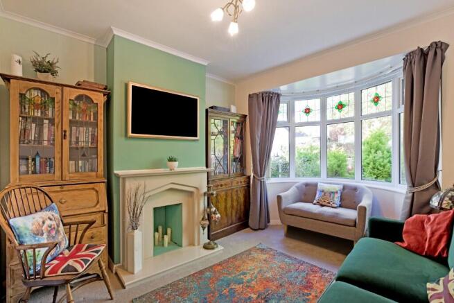 3 bed Semi-Detached for sale Image 4