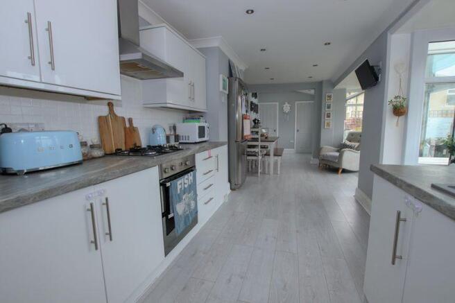 Kitchen / Diner