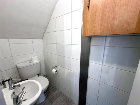 2 bed Terraced for sale Image 11