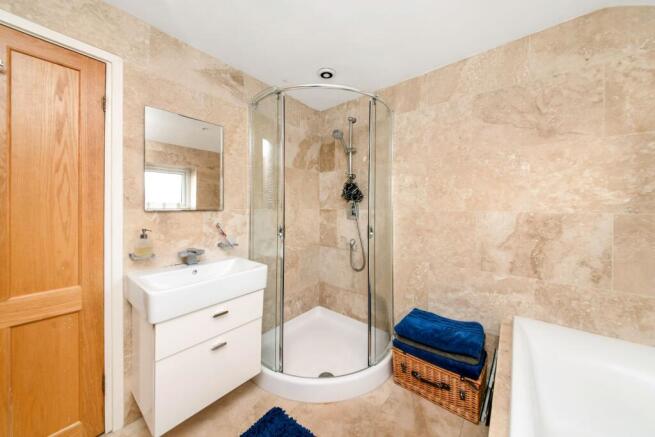 HOUSE BATHROOM