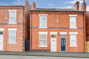 22, Ekowe Street, Nottingham NG7 7GS