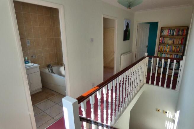 Photo 11