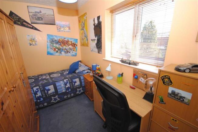 BEDROOM 3