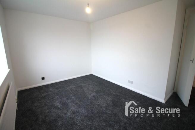 Bedroom One (2)