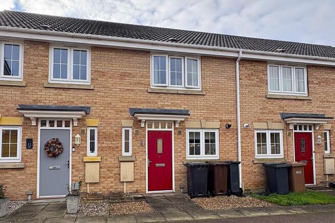 2-bed terraced on Lister Close, Melton Mowbray, £180,000