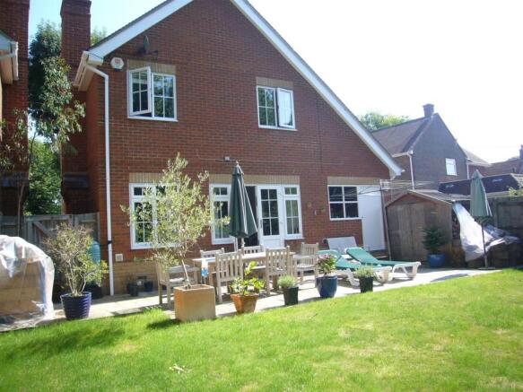 Photo 12