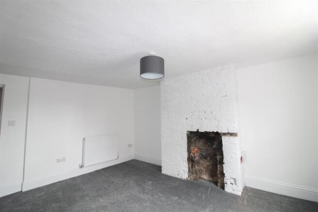 2 bed Cottage for sale Image 4