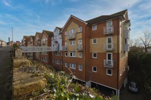 3, Minerva House, Fortuna Court, High Street, Ramsgate CT11 9YE