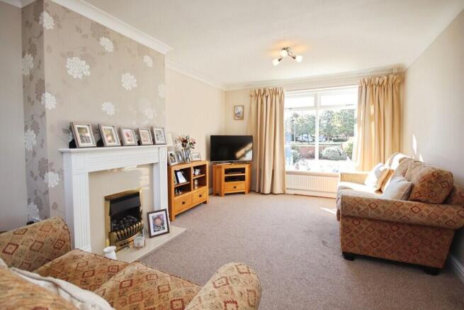 Bucknall Avenue, Lincoln photo 4