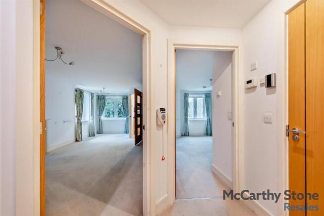 8630618-interior14-800.jpg