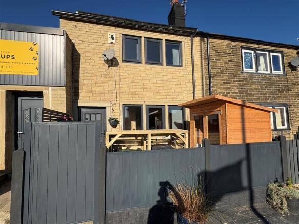 2 bed Terraced for sale