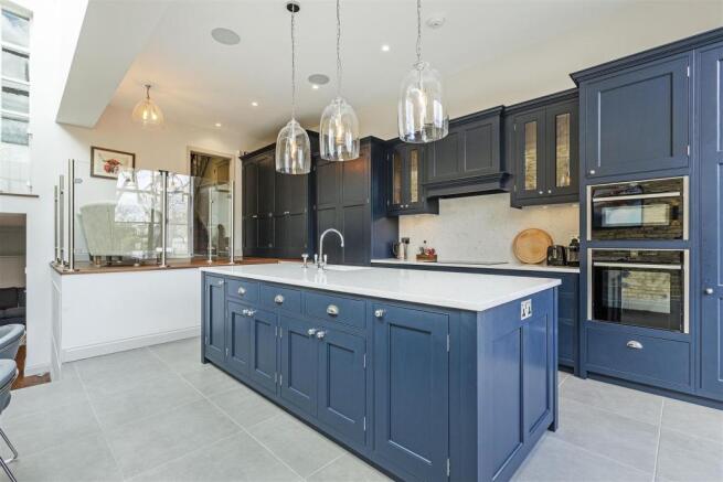 19643_asr_kenilworth_avenue_london_5.jpg
