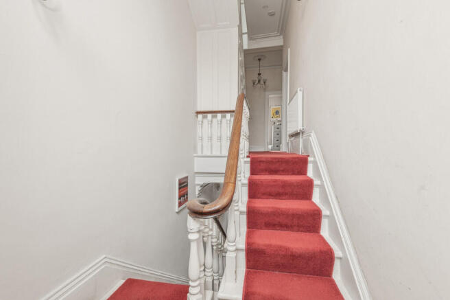5 bed Terraced for sale Image 12