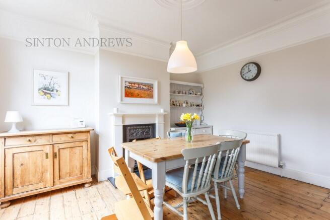 KITCHEN/DINER