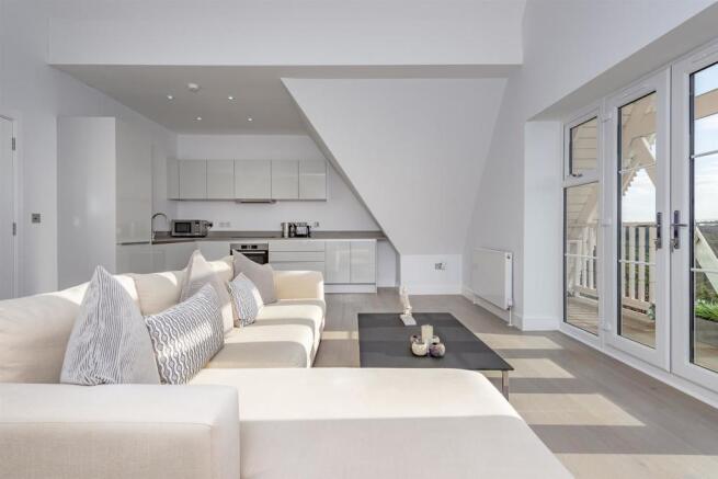 3, 25 Westview Road Low Res - 0033 -_IMM6615 -.jpg