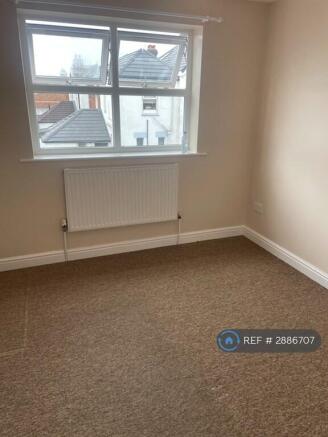 Double Bedroom 2.9m x 2.8m