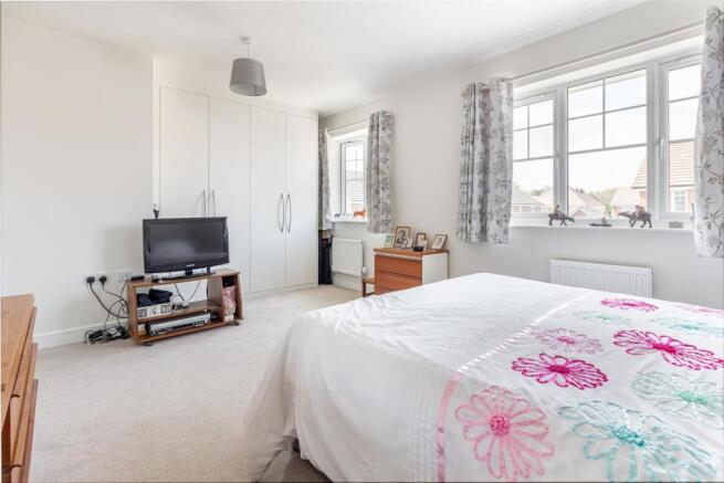 Bedroom-1-3 5.jpg