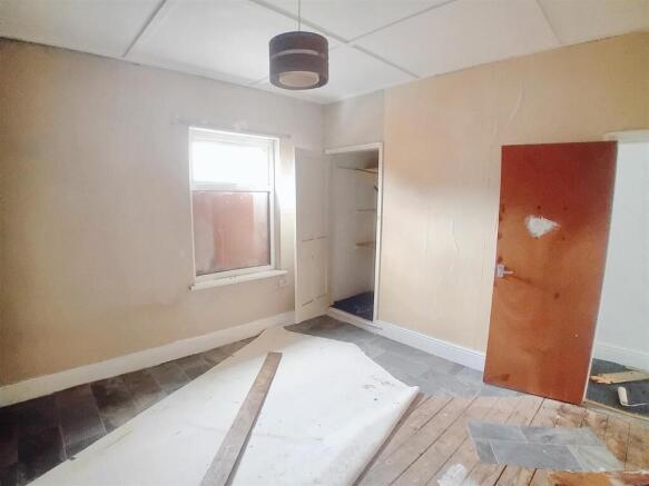 5 Eight St..... T202511171417.jpeg