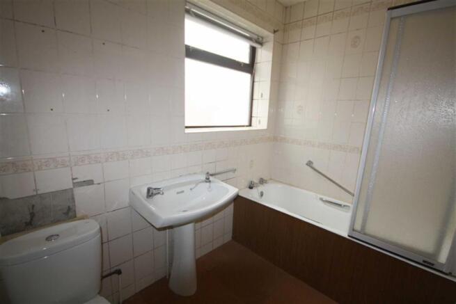 Bathroom / Wc