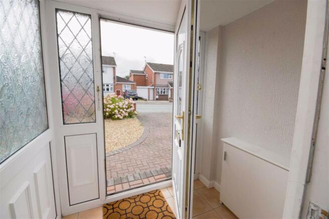 ENTRANCE PORCH