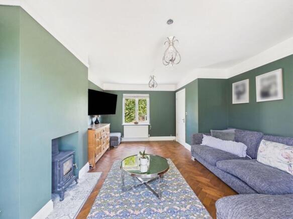 3 bed Semi-Detached for sale Image 10