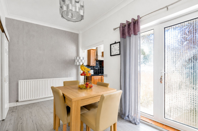3 bed Terraced for sale Image 4