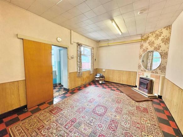 Dining Room.jpg